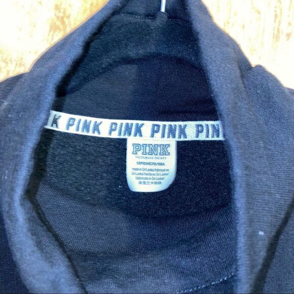 🍄 PINK Victoria’s Secret Turtleneck Sweatshirt - Picture 4 of 4